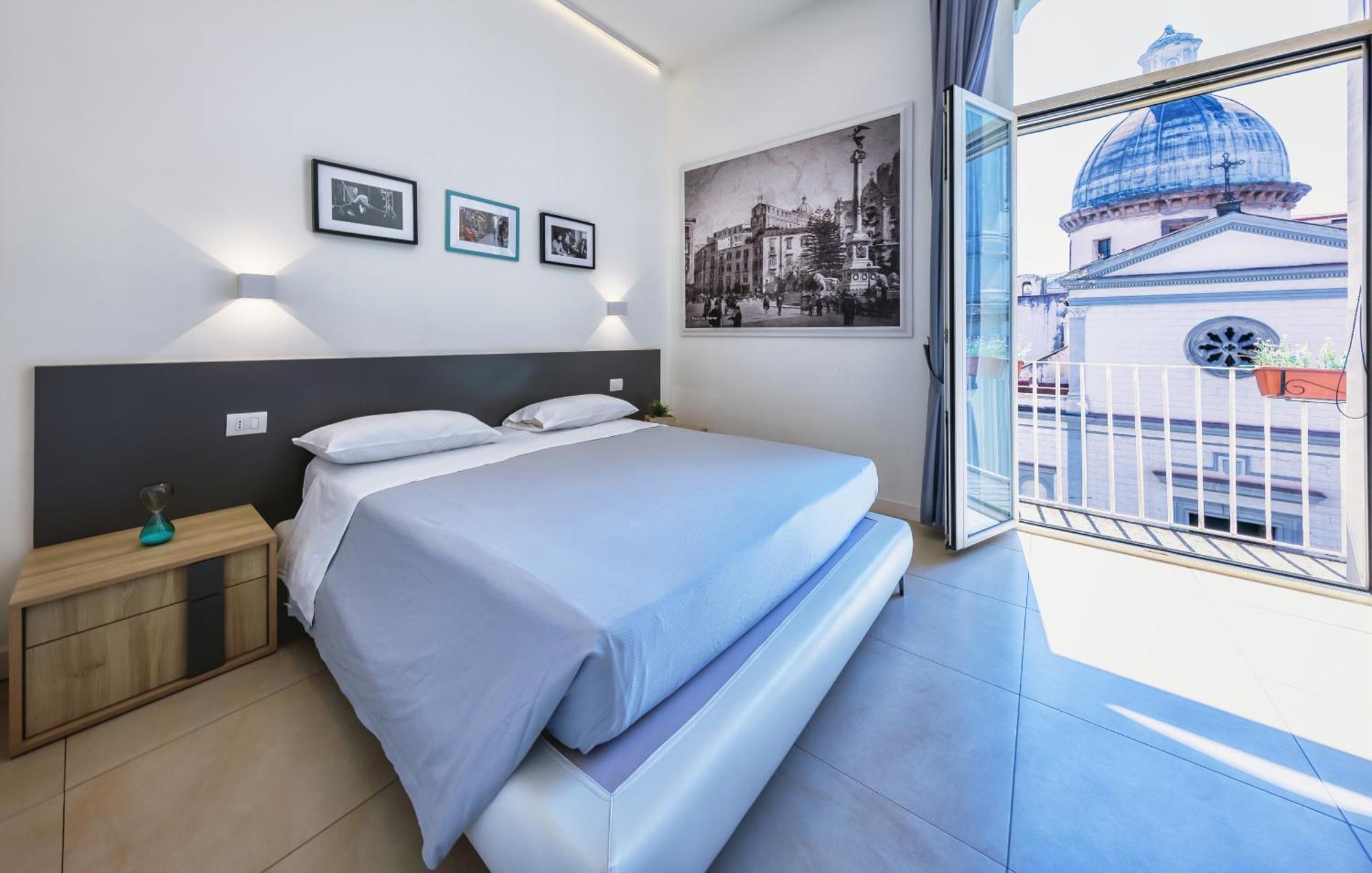 Napoli Squares Suites Экстерьер фото