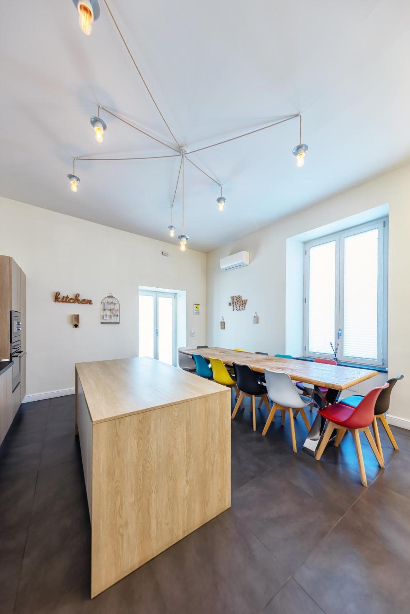 Napoli Squares Suites Экстерьер фото