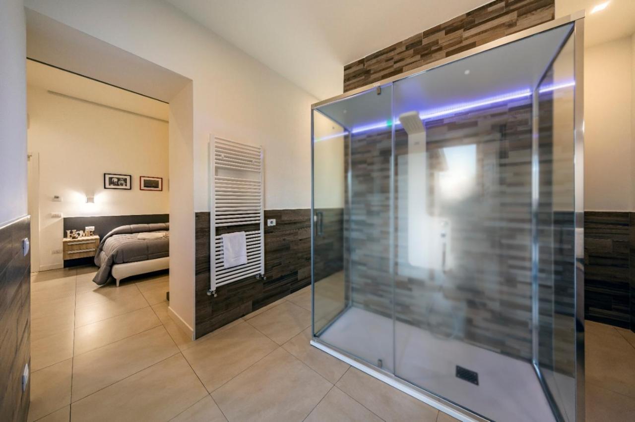 Napoli Squares Suites Экстерьер фото