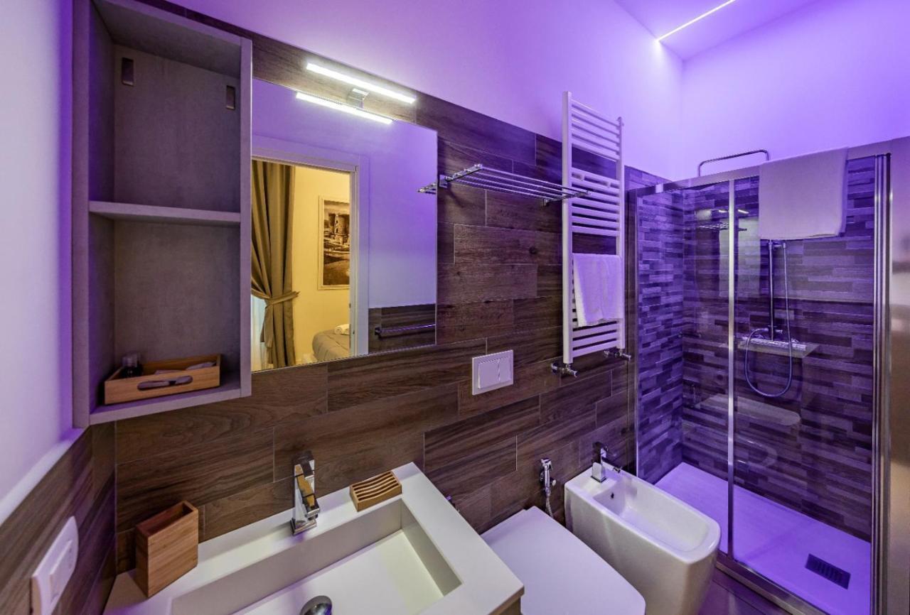 Napoli Squares Suites Экстерьер фото