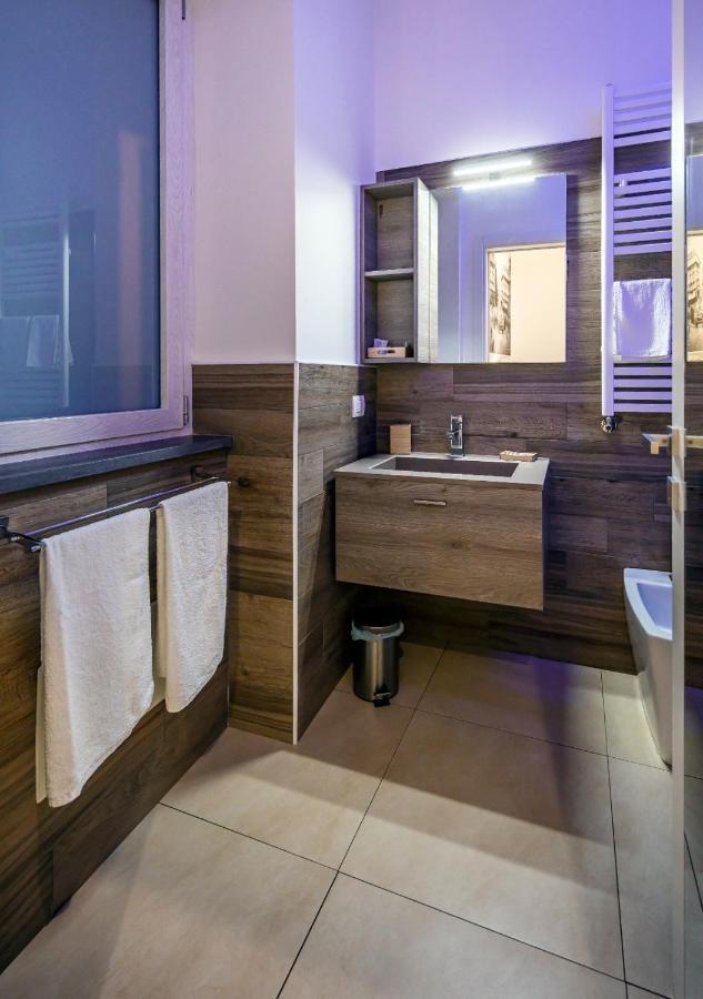 Napoli Squares Suites Экстерьер фото